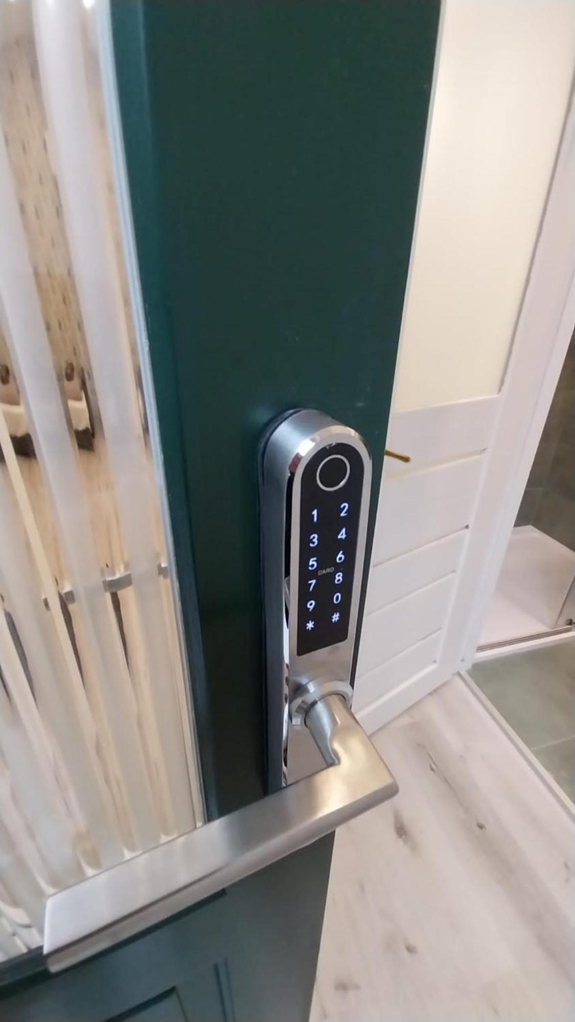 Szekely Apartment Near Deak Ferenc Square With Free Parking In Garage Budapest Extérieur photo