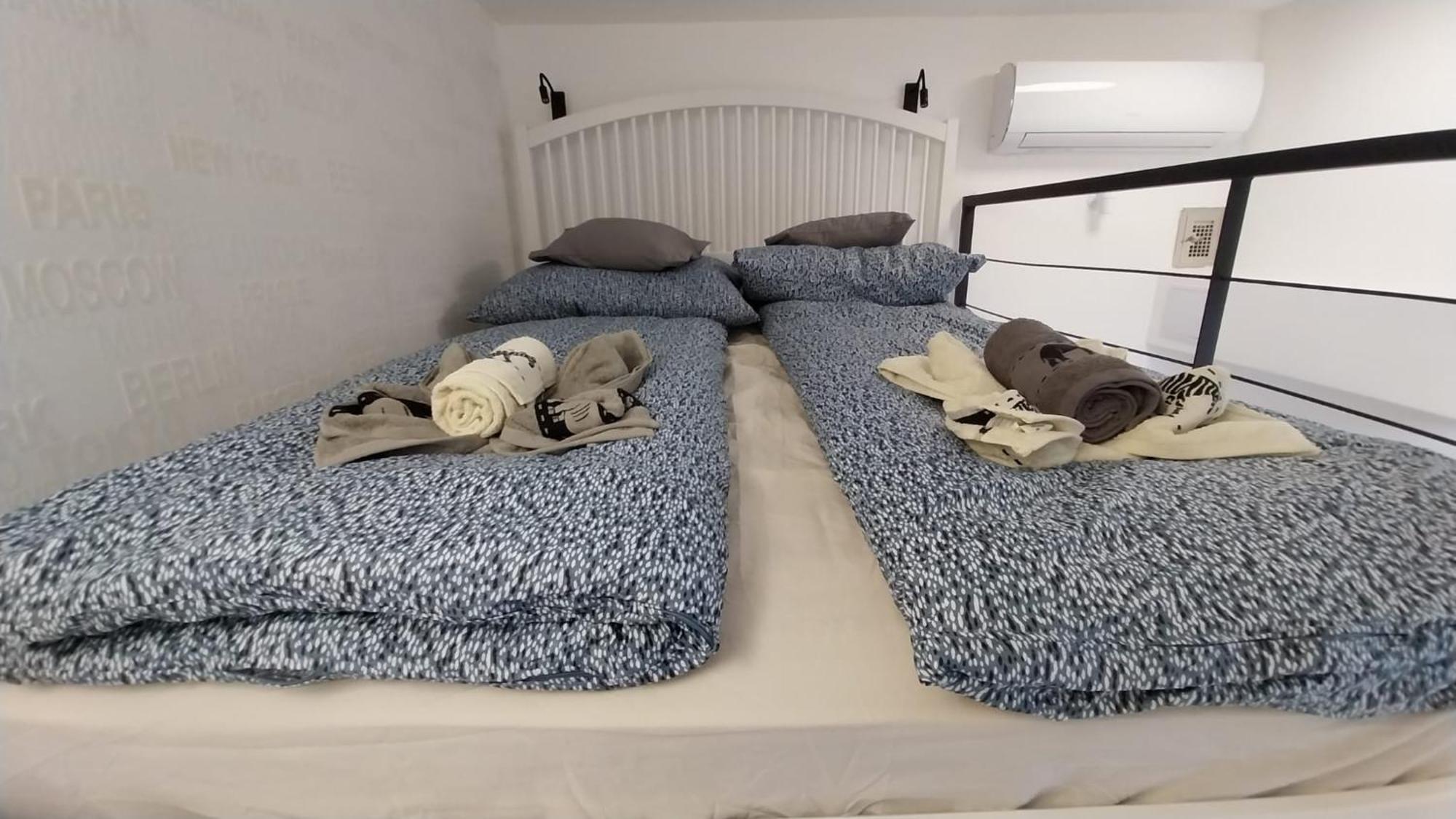 Szekely Apartment Near Deak Ferenc Square With Free Parking In Garage Budapest Extérieur photo