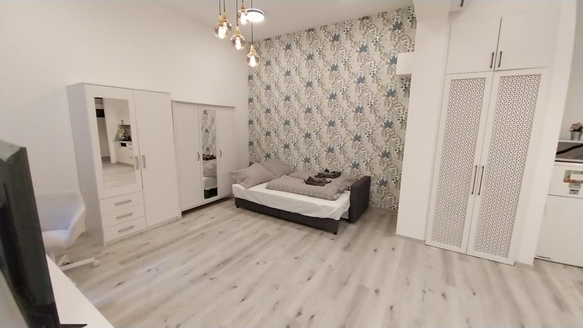 Szekely Apartment Near Deak Ferenc Square With Free Parking In Garage Budapest Extérieur photo