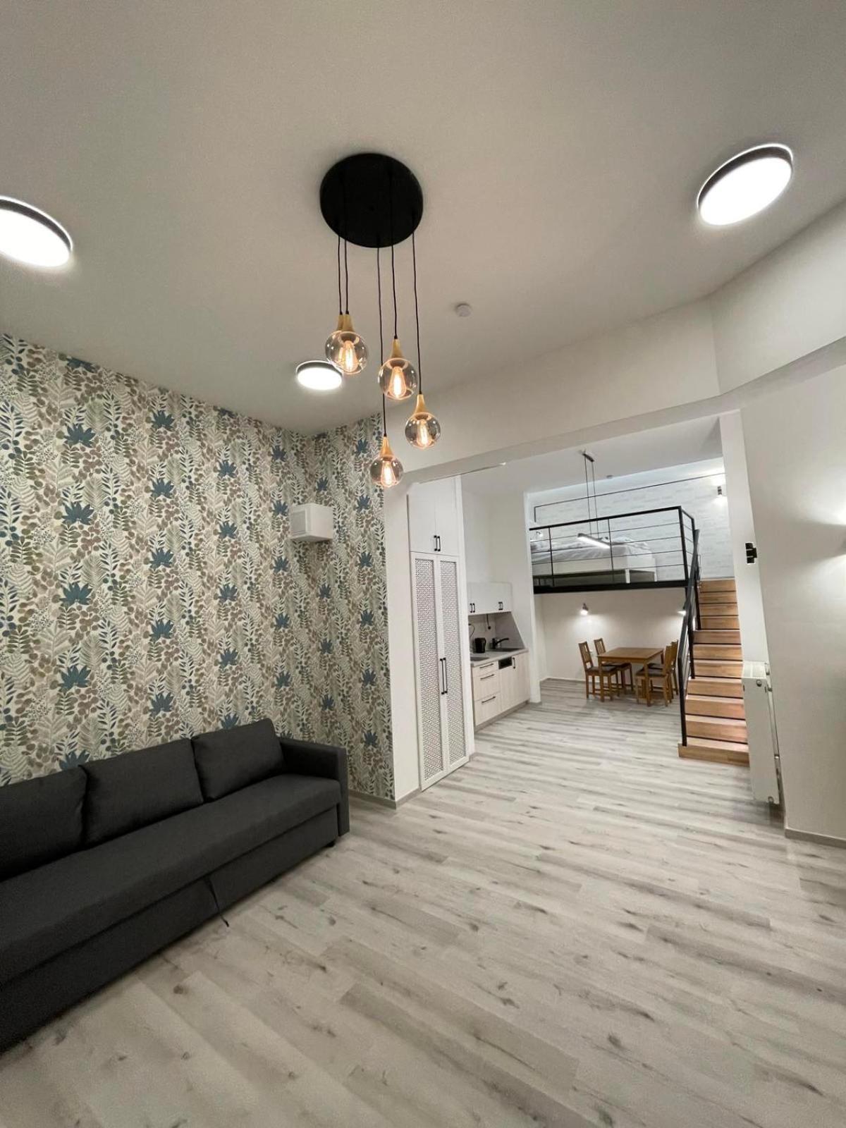 Szekely Apartment Near Deak Ferenc Square With Free Parking In Garage Budapest Extérieur photo