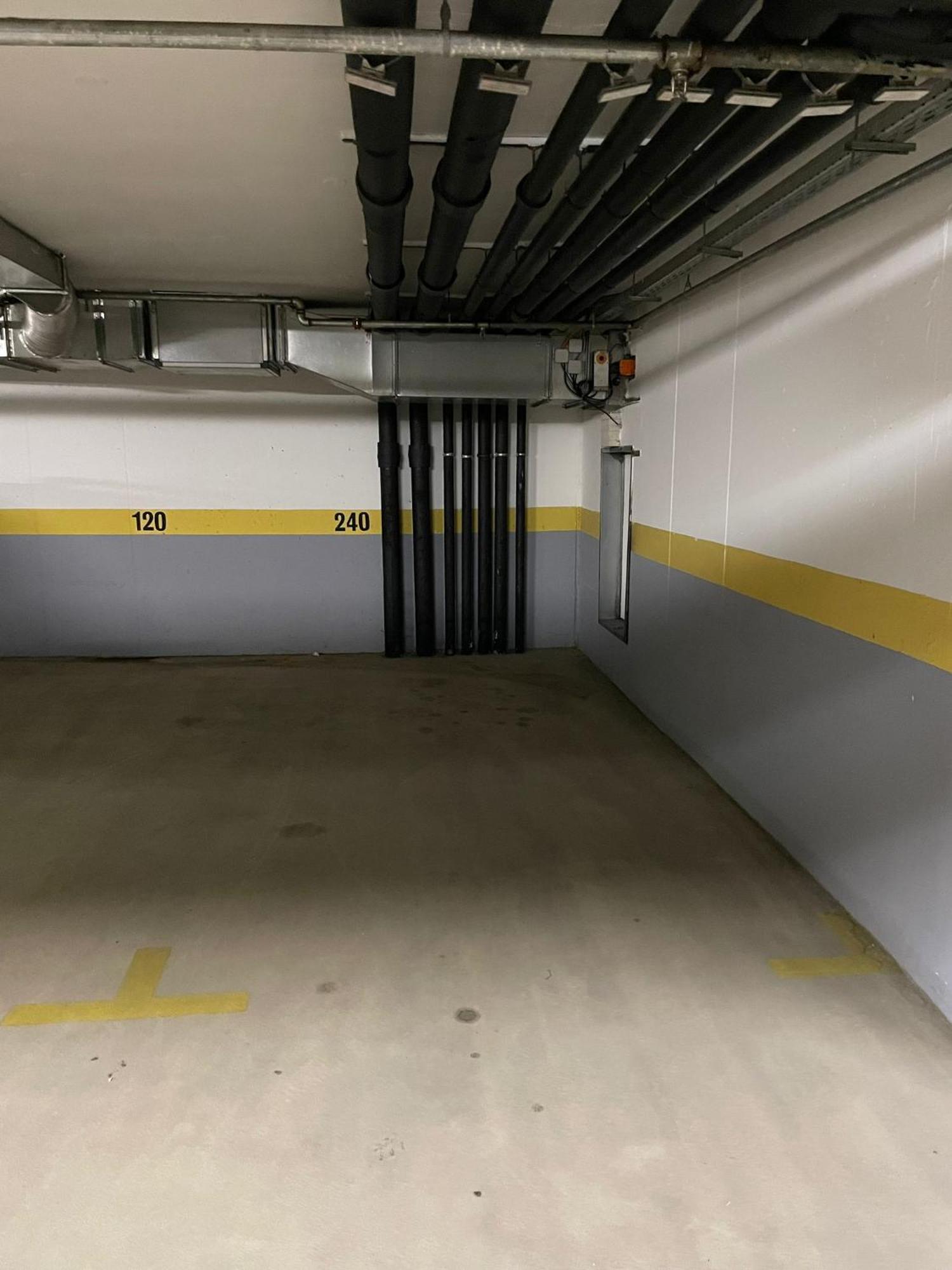 Szekely Apartment Near Deak Ferenc Square With Free Parking In Garage Budapest Extérieur photo